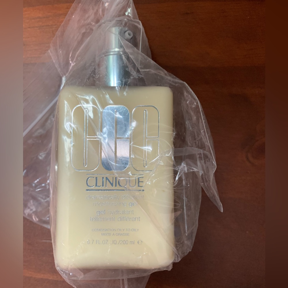 Clinique dramatically different moisturizing gel 6.7 fl oz unopened jumbo